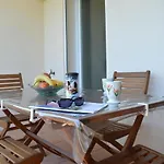 Spacieux 3 Pieces Avec Terrasse, Piscine Et Garage, A 2 Pas De La - Raphael - Fr-1-226a-274 * Saint-Raphaël