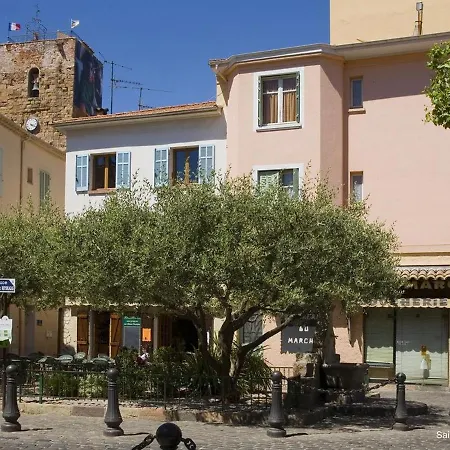 Spacieux 3 Pieces Avec Terrasse, Piscine Et Garage, A 2 Pas De La - Raphael - Fr-1-226a-274 Apartament